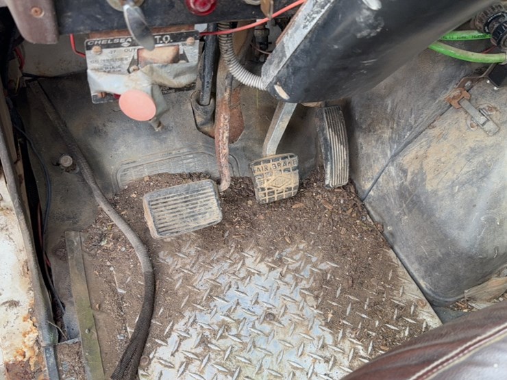 1985-international-s1900-image-18