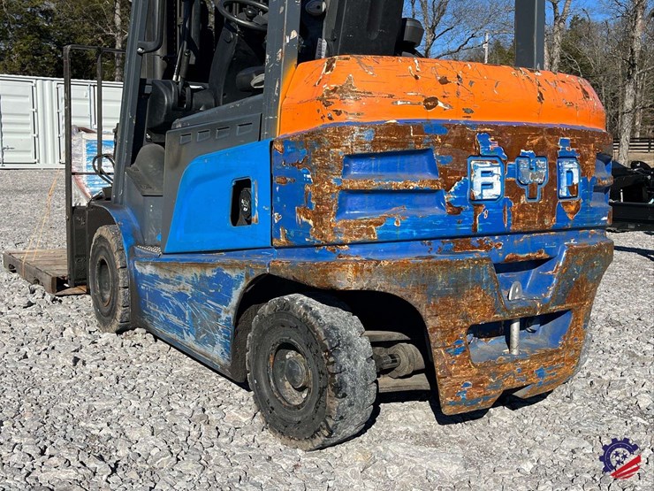 byd-ecb27c-electric-counterbalanced-forklift-image-23