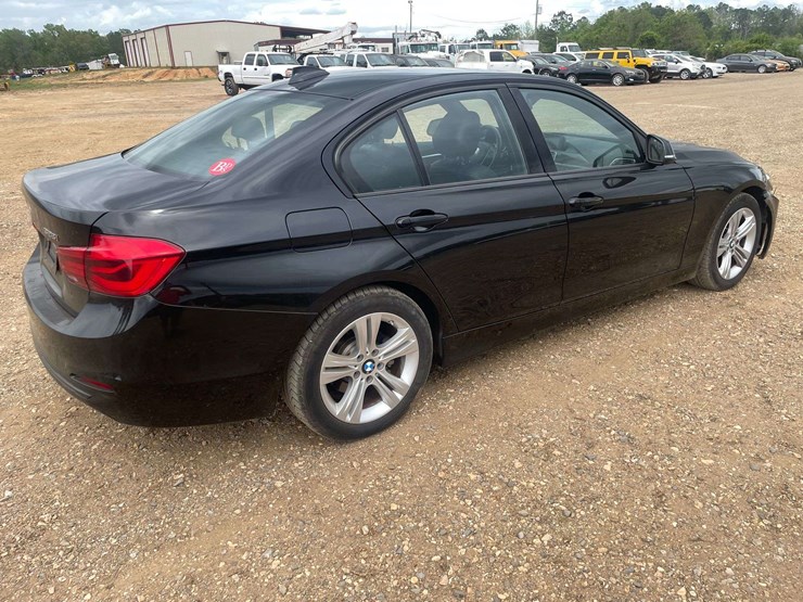 2016-bmw-328i-4-door-sedan-(112,946-miles)-image-3