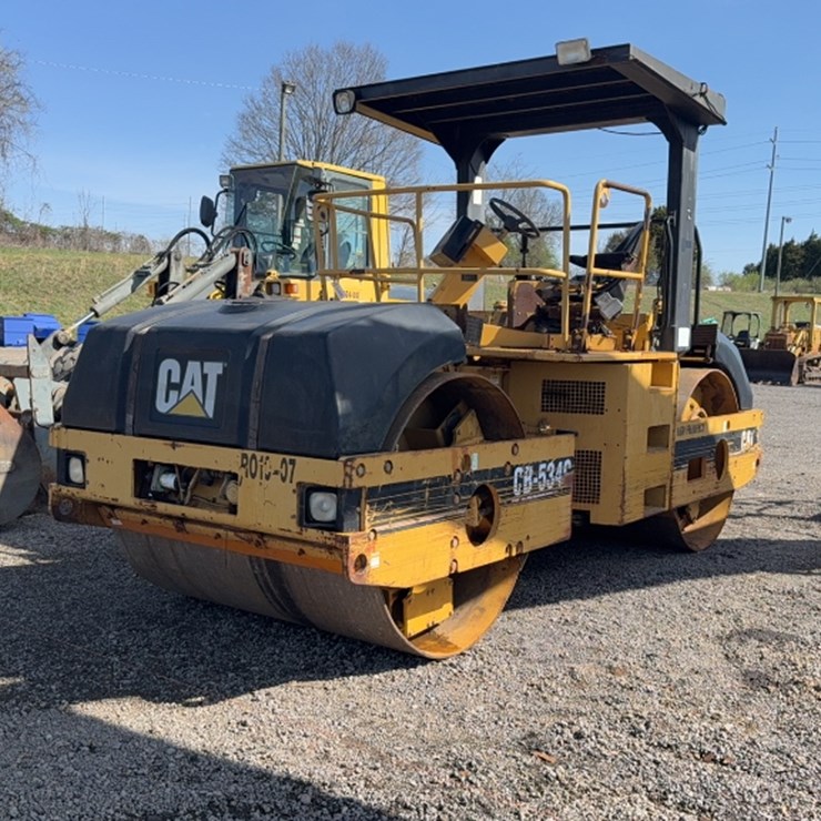 CATERPILLAR CB-534C