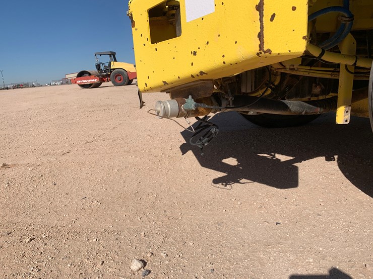 2012-western-star-4900-image-17