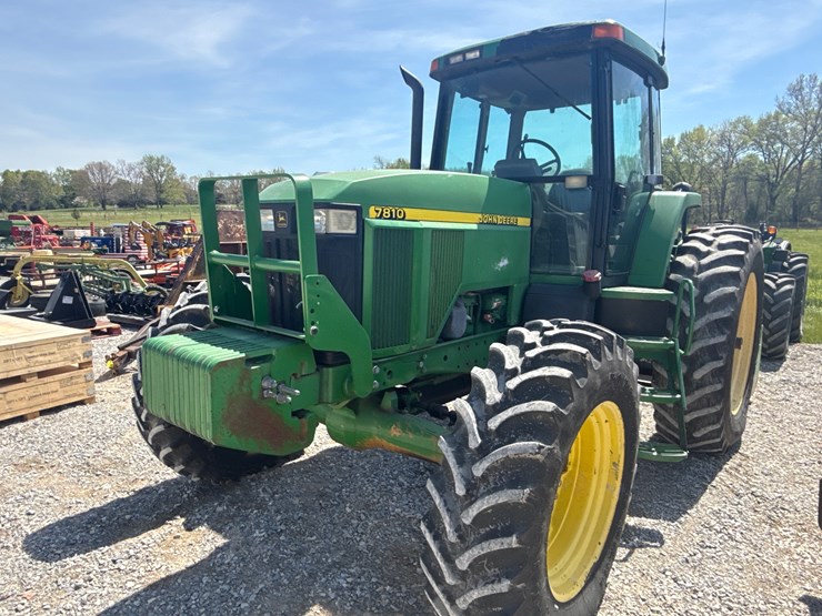 john-deere-7810-image-2