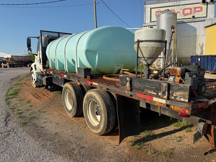 2005-case-ih-8600-image-6