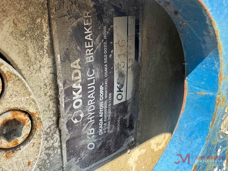 komatsu-pc210-image-9