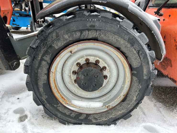 2006-jlg-g12-55a-image-63