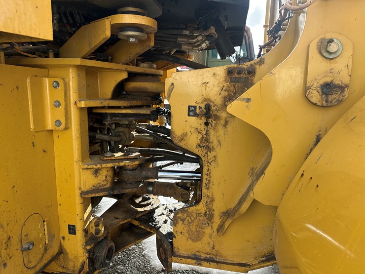 caterpillar-950gc-image-18