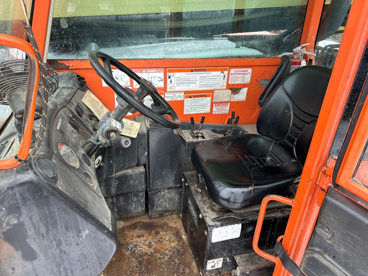 2006-jlg-g12-55a-image-53