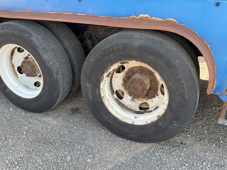 1997-kenworth-t800-image-6