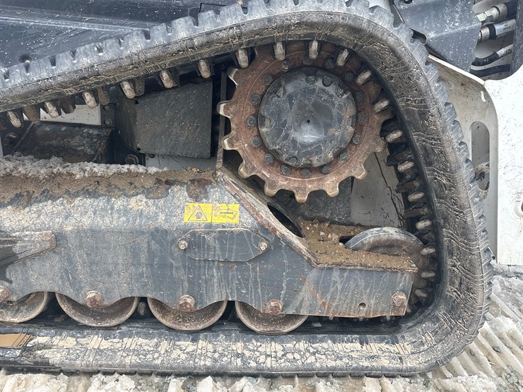 2022-bobcat-t66-image-51