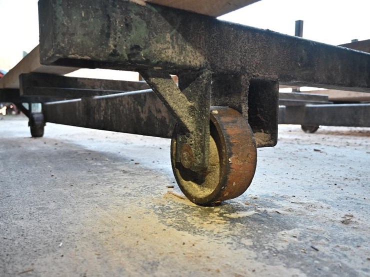 #173-•-lumber-carts-image-4