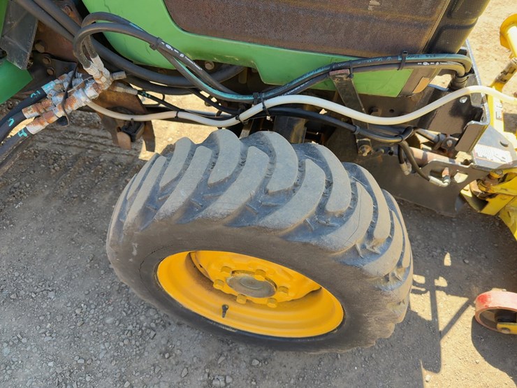 john-deere-4310-image-12