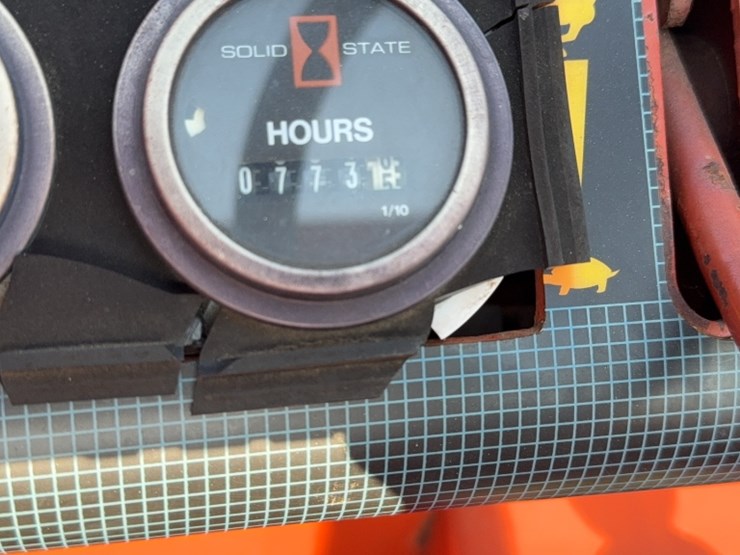 ditch-witch-3610-image-15