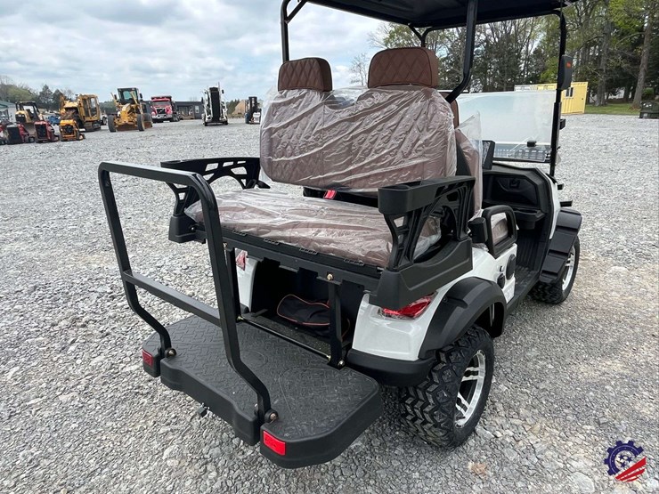 2025-sdlanch-sdlgc80-4-seat-electric-golf-cart-image-17