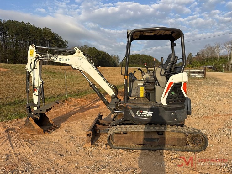 2020-bobcat-e26-image-2
