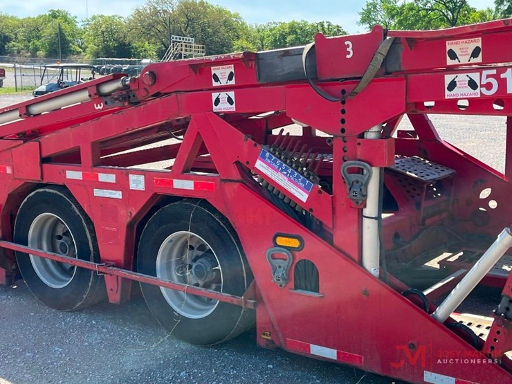 2016-peterbilt-365-image-11