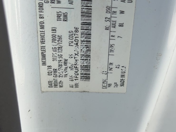 2018-ford-f550-image-17