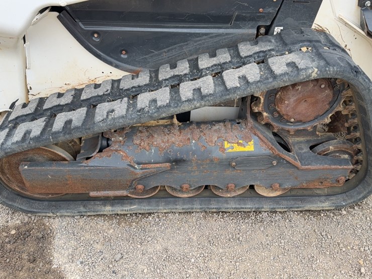 2022-bobcat-t62-image-13