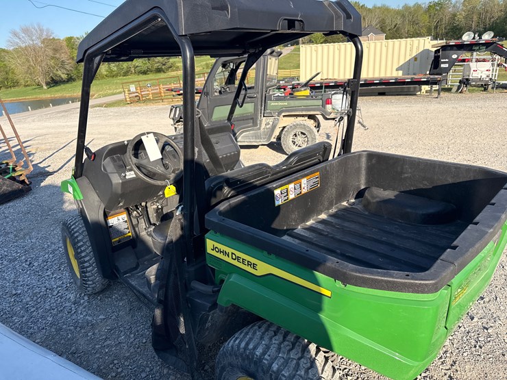 john-deere-gator-image-5