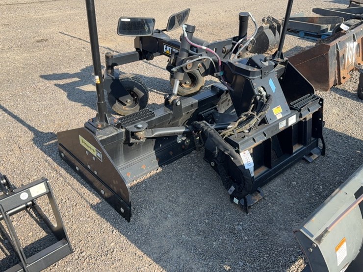 #2068-•-cat-bb124-96"-skid-steer-6-way-grader-blade-image-4