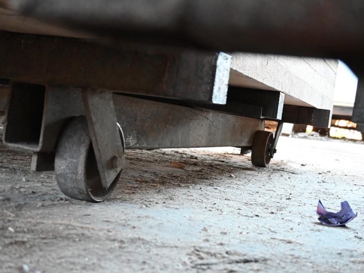 #179-•-lumber-carts-image-12