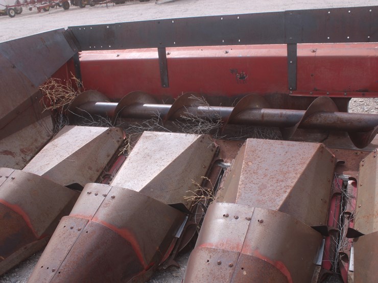 case-ih-1083-image-13