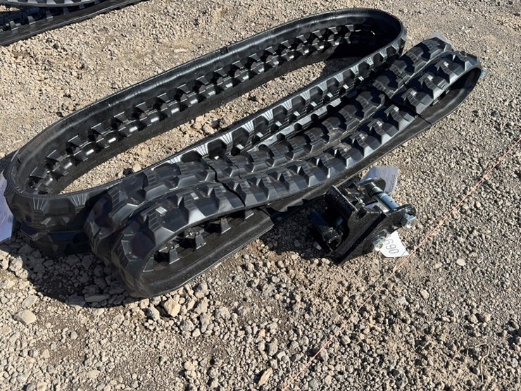 #1091-•-set-of-mini-excavator-tracks-and-coupler-image-2