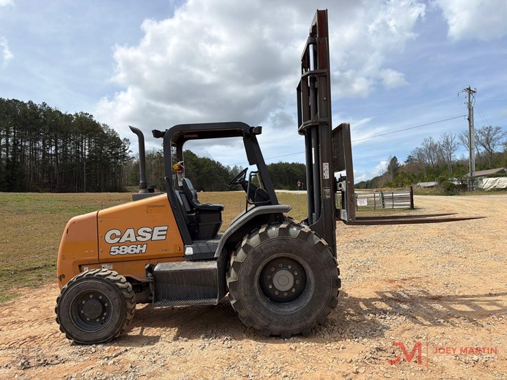 2019-case-586h-image-2
