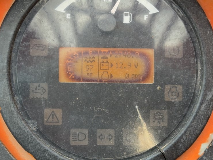 2016-sky-trak-10054-image-15