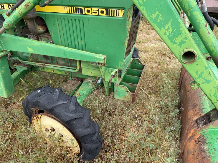 john-deere-1050-image-25