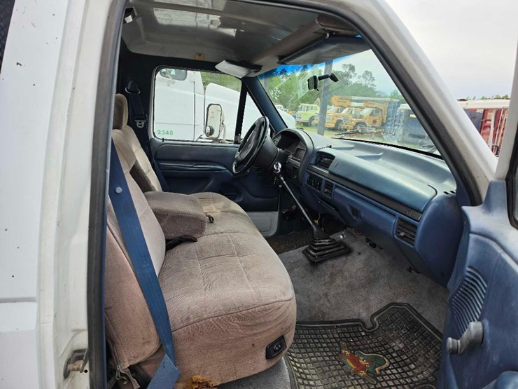 1994-ford-f350-image-7