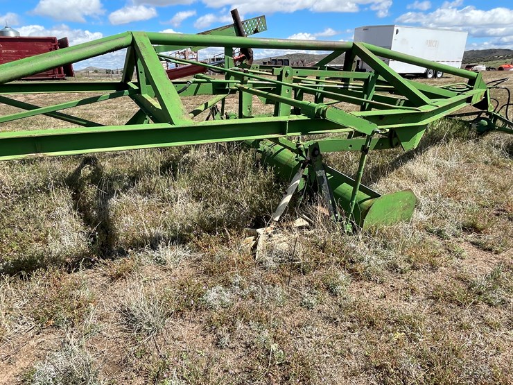 #4083-•-land-plane-image-6