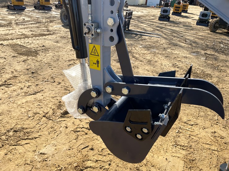 #1031-•-new-ats-me18-mini-excavator-image-27