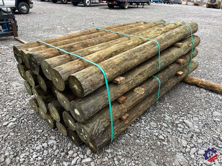 bundle-of-(24)-7”x8’-treated-fence-post-image-3