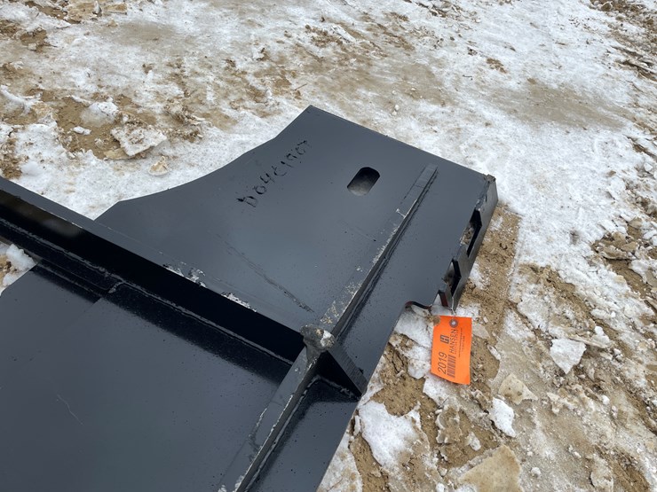 #2019-•-skid-steer-mount-tree-boom-attachment-image-7