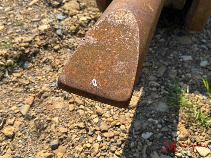 komatsu-pc210-image-7