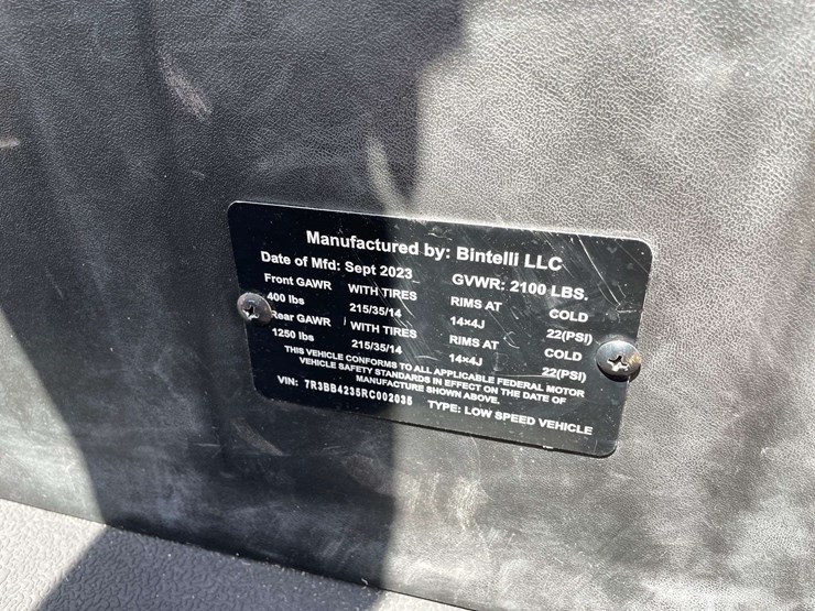 2023-bintelli-electric-golf-cart-w/-on-board-charger-(4.2-miles-showing)-image-20