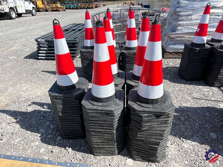 new-2025-sdlanch-lot-of-100-traffic-safety-cones-image-5