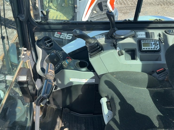 2019-bobcat-e35-image-18