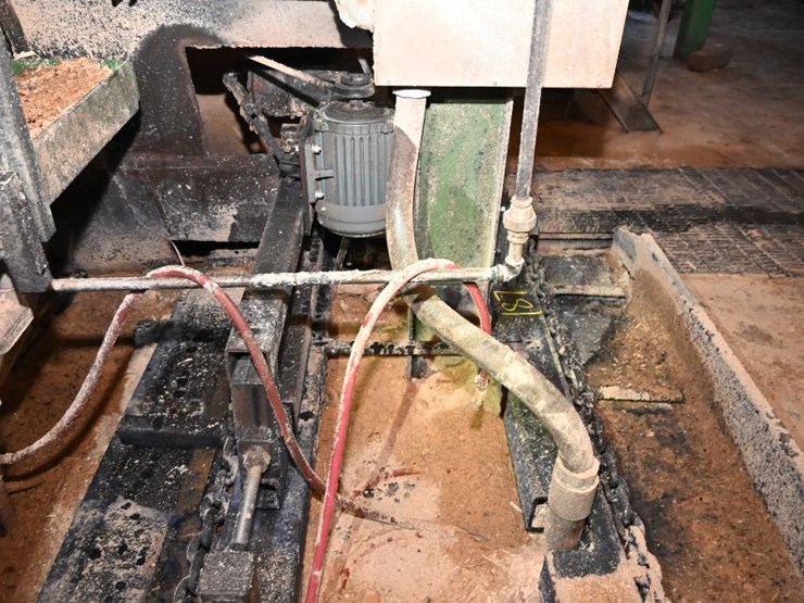 #187-•-barn-sweep-image-12