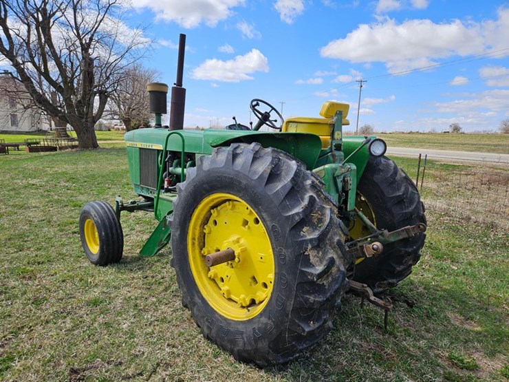 john-deere-4020-image-3
