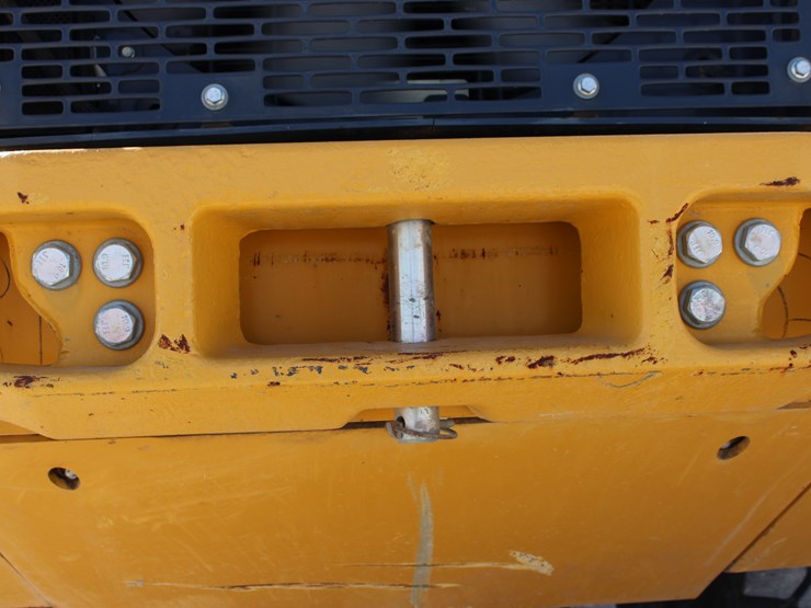 2021-deere-524p-image-67