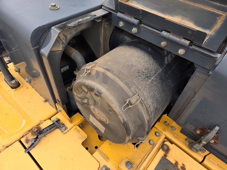 deere-470g-lc-image-41