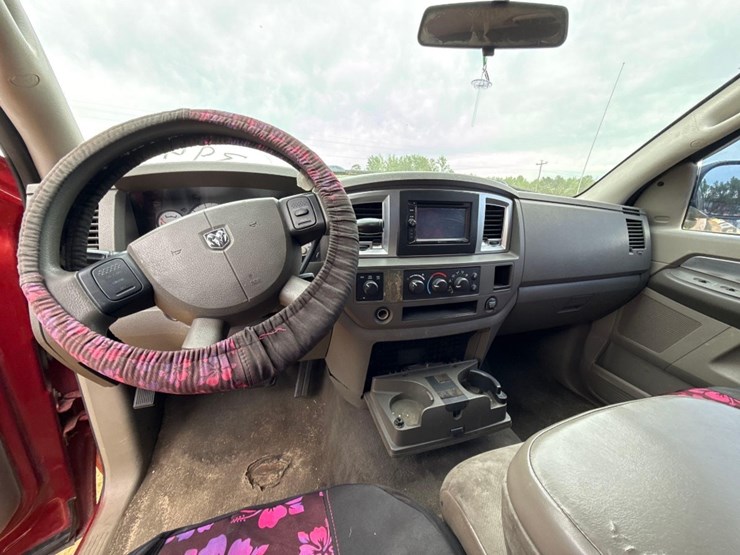 2007-dodge-ram-1500-image-10