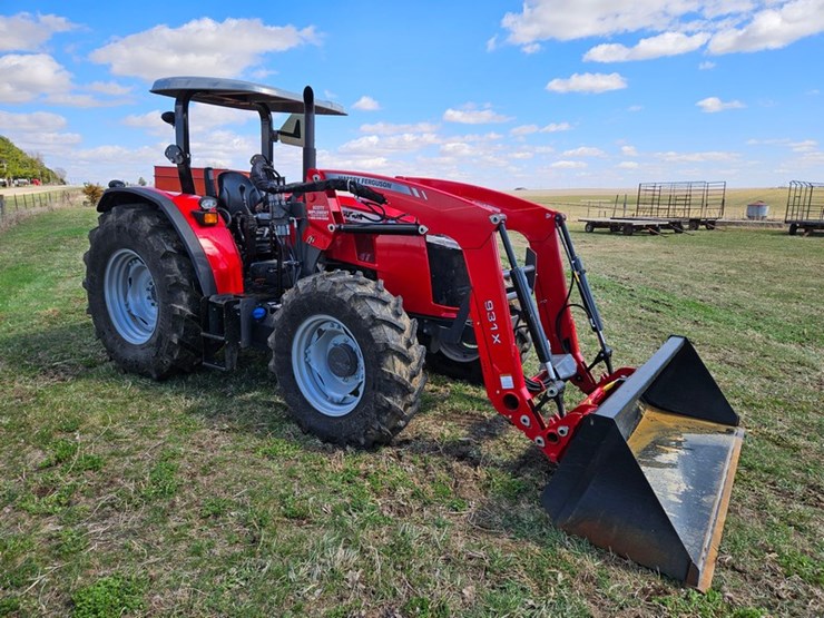 massey-ferguson-4710-image-7