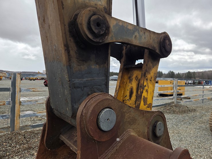 deere-470g-lc-image-15