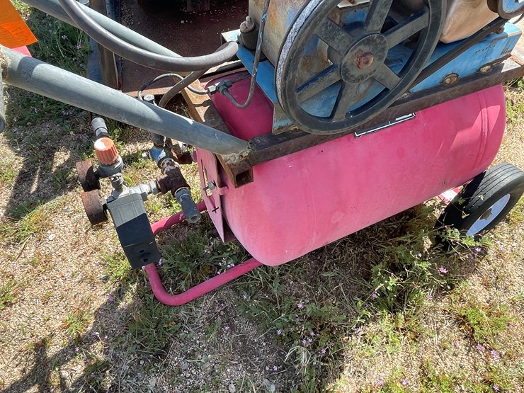 #4047-•-gas-powered-husky-air-compressor-image-10