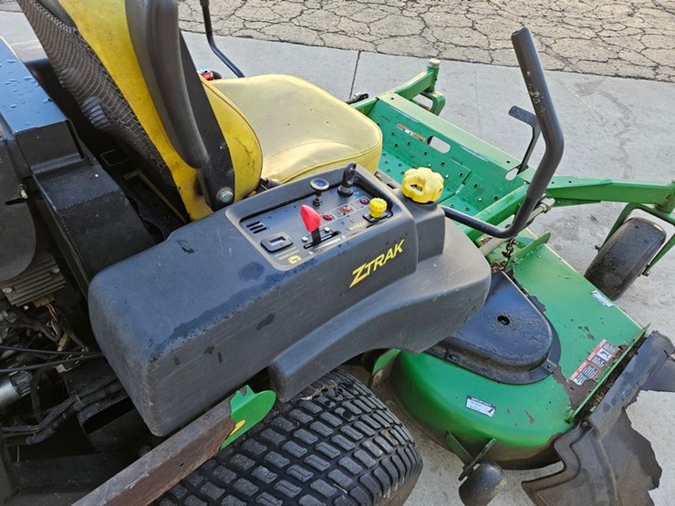 john-deere-777-image-17