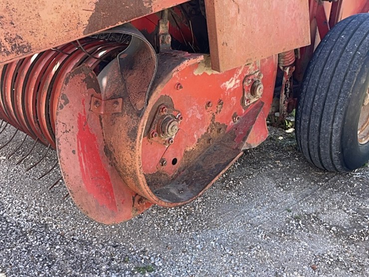 massey-ferguson-1560-image-10