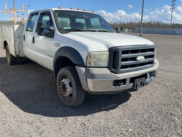 2006-ford-f450-image-3