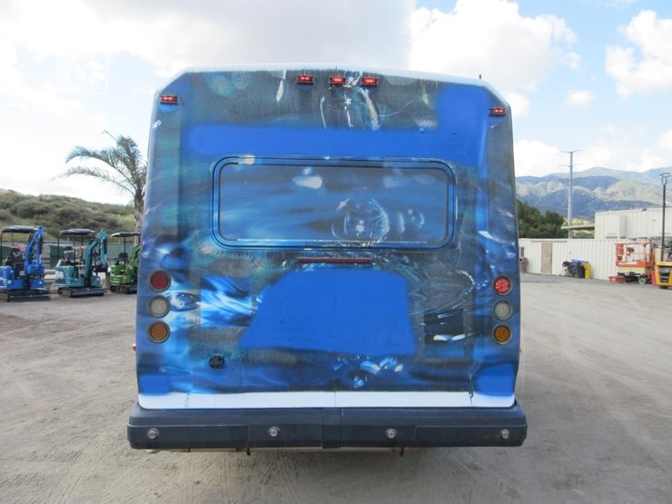 2016-ford-e450-image-14